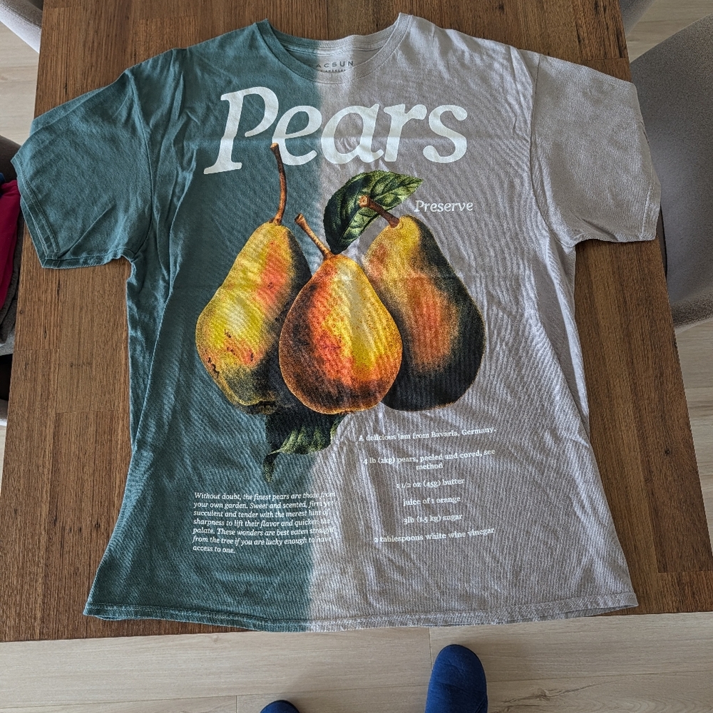PacSun Green and Gray Pears Graphic Tee